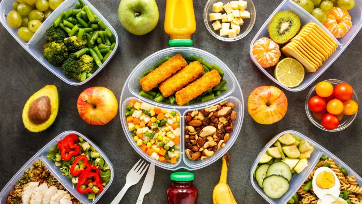 Czy catering dietetyczny jest warte swojej ceny, czy lepiej gotować samemu?